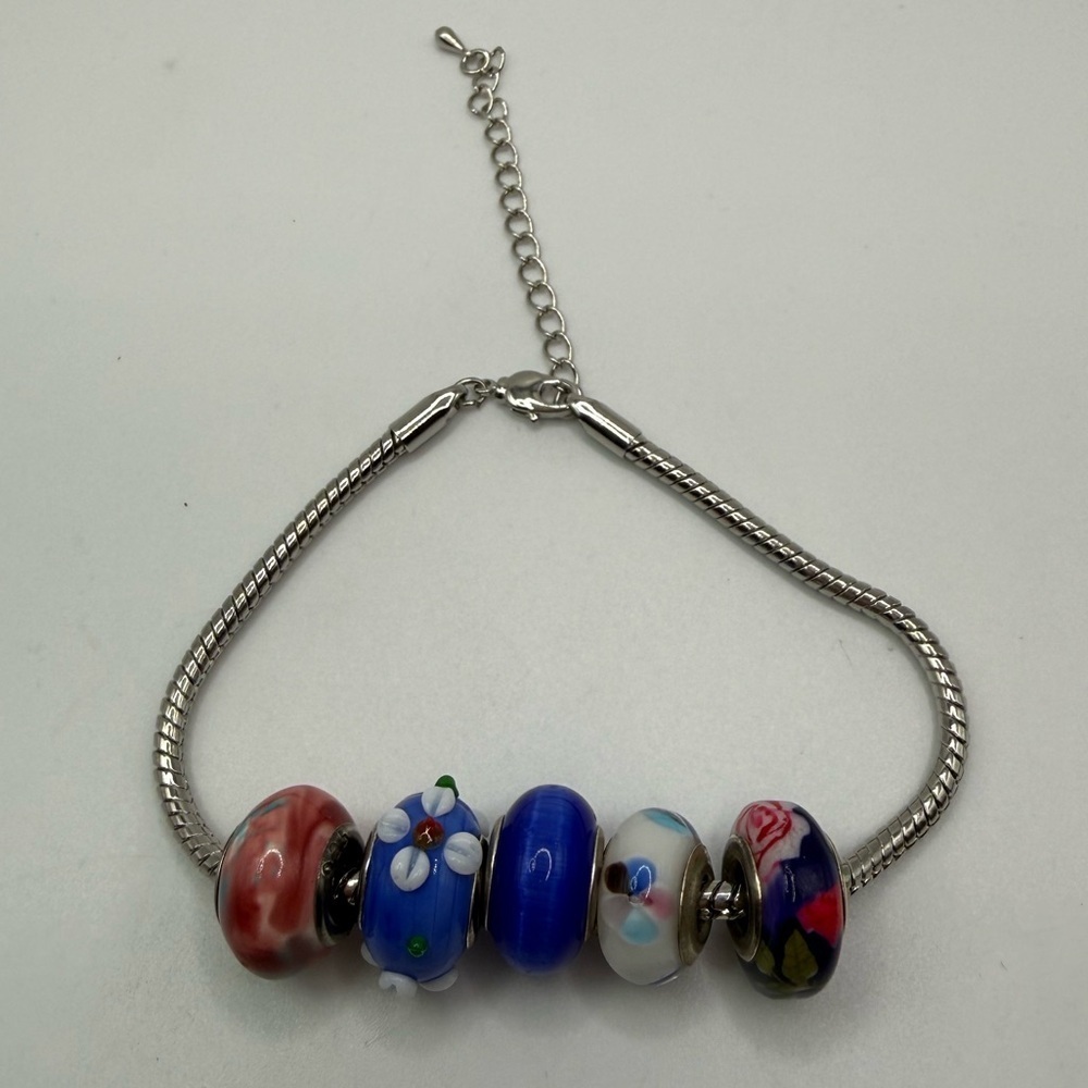 Pandora Style Bracelet w/ 5 Glass Beads Stamped 925 8” + Extender